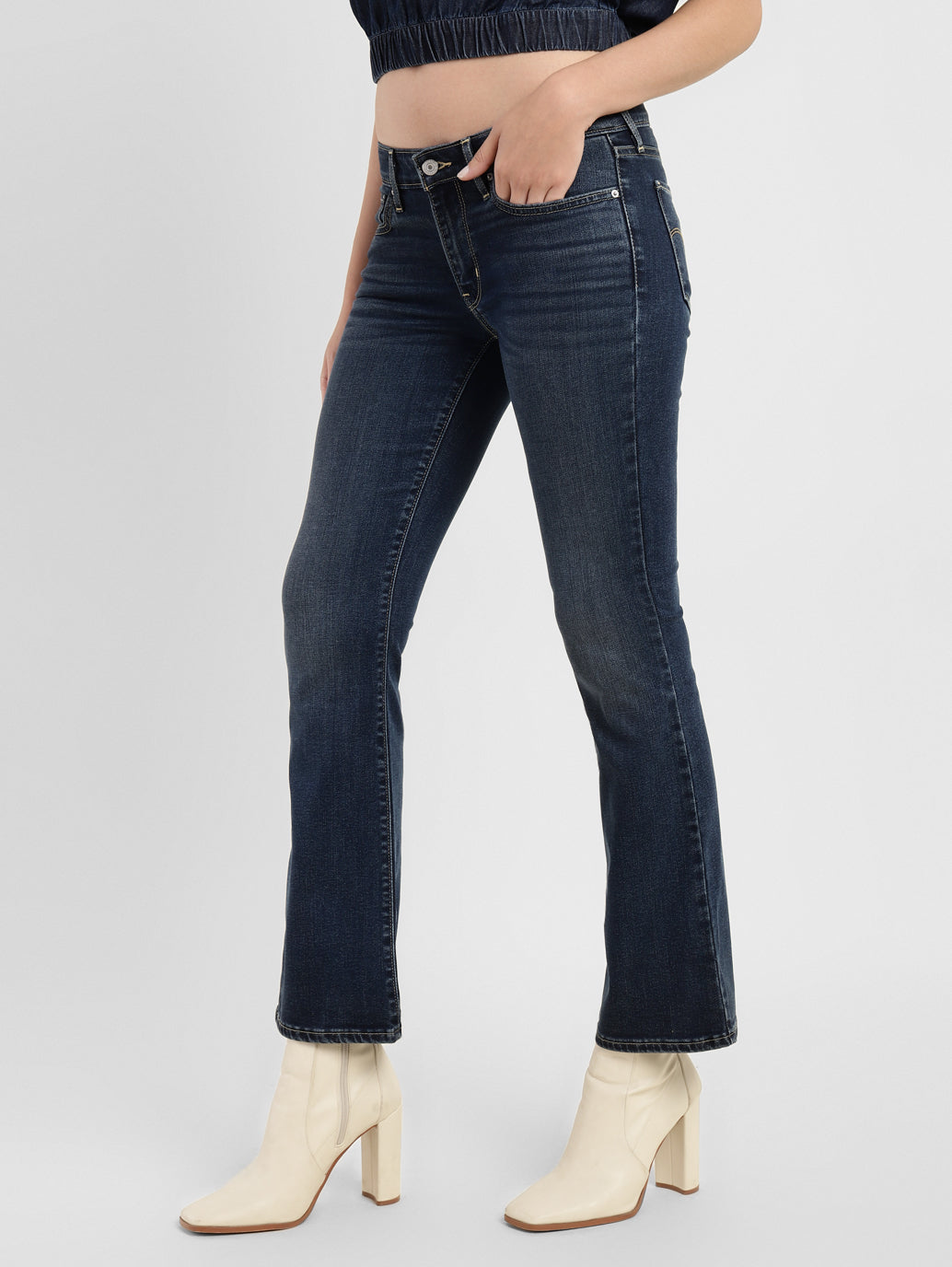 Women's 715 Blue Flared Fit Mid Rise Jeans - 9f31e745-c5cb-40da-86a5-3c9eeadb9e38 View