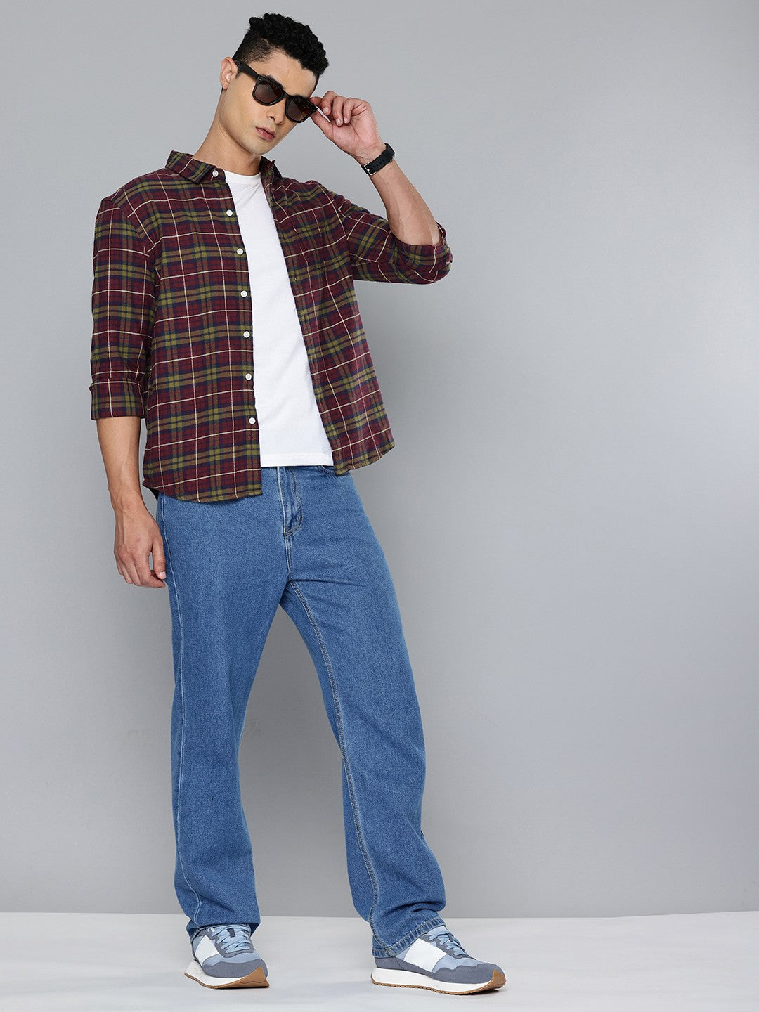 Men's Checkered Slim Fit Shirt - 3 View