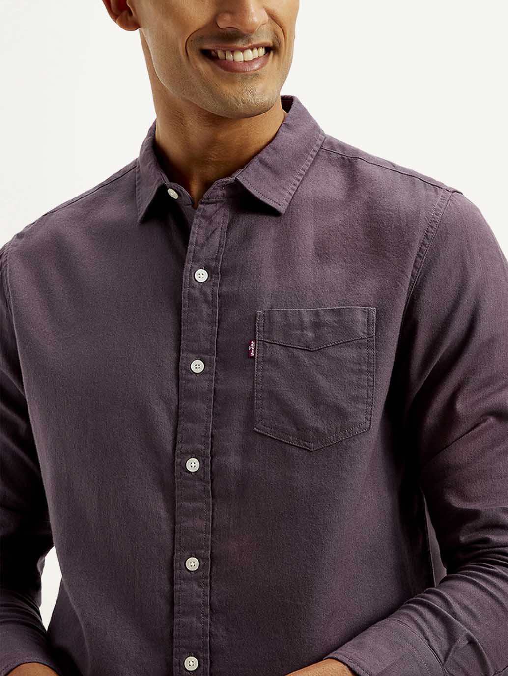 Men's Solid Slim Fit Oxford Shirt - Detail View