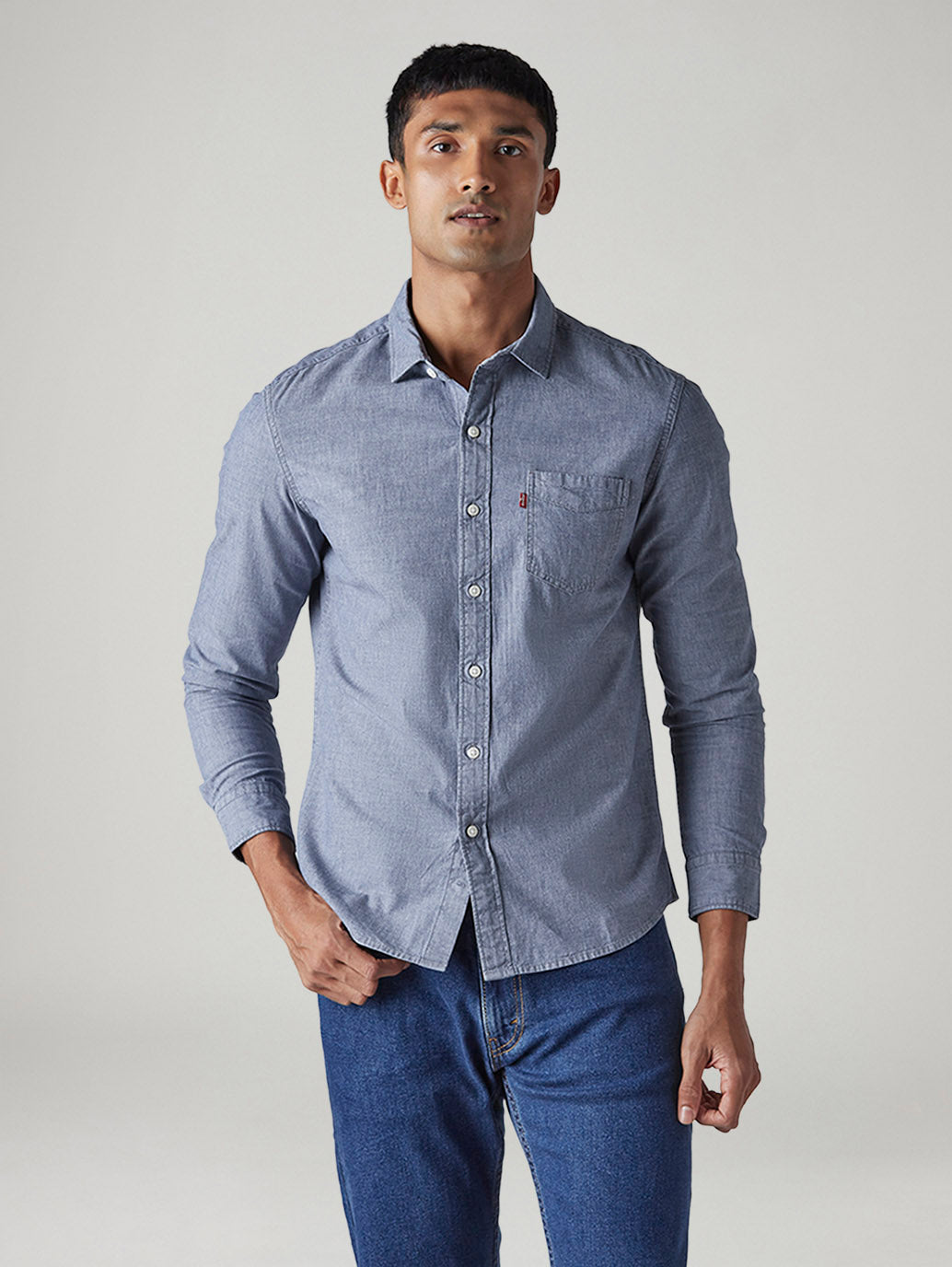 Men's Solid Slim Fit Overdyed Chambray Shirt - Front View