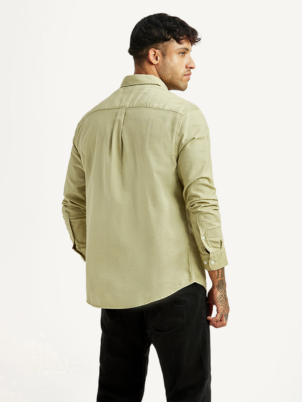 Men's Solid Green Slim Fit Oxford Shirt - Back View