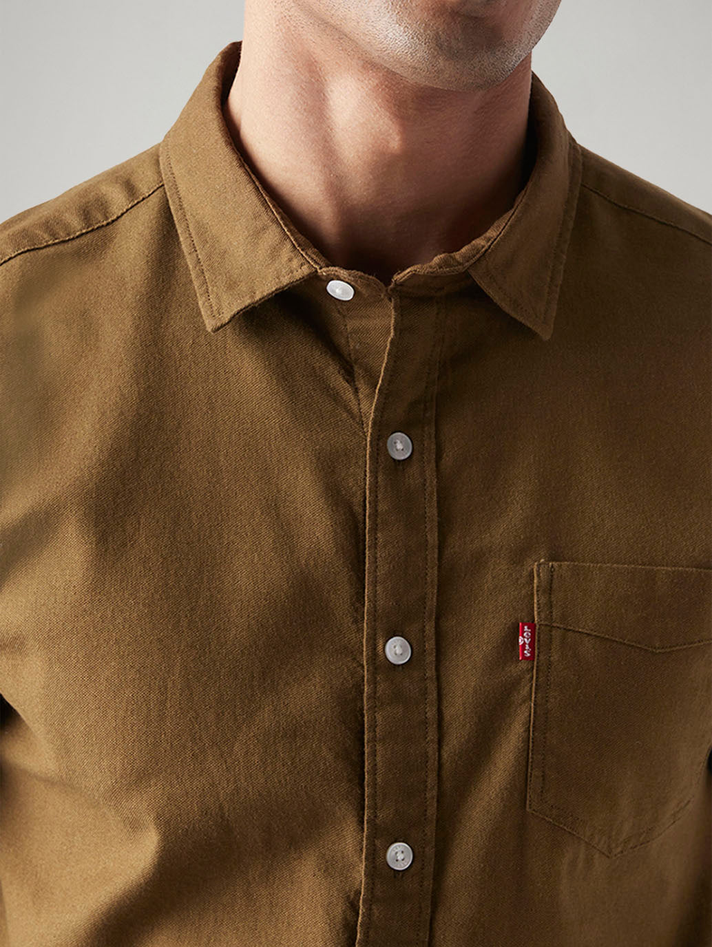 Men's Solid Slim Fit Shirt - Detail View