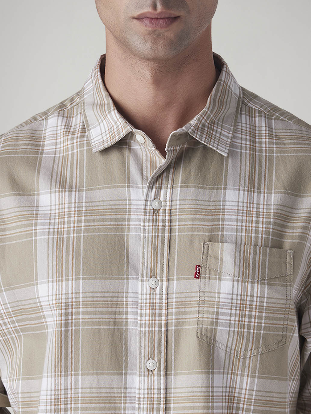 Men's Checkered Slim Fit Oxford Shirt - Detail View