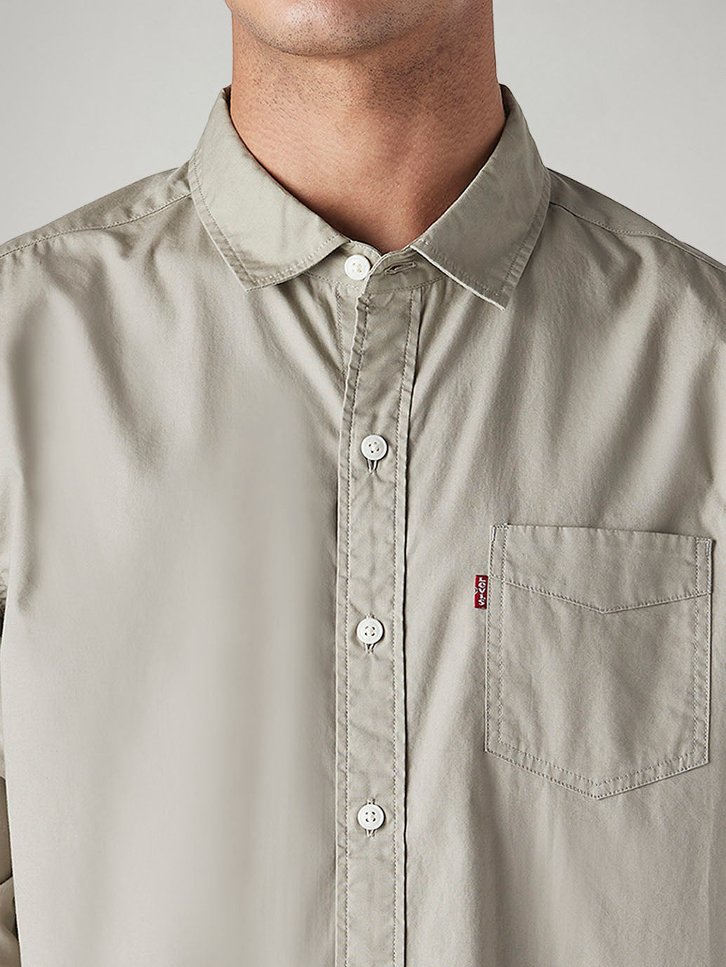 Men's Solid Slim Fit Poplin Shirt - Detail View