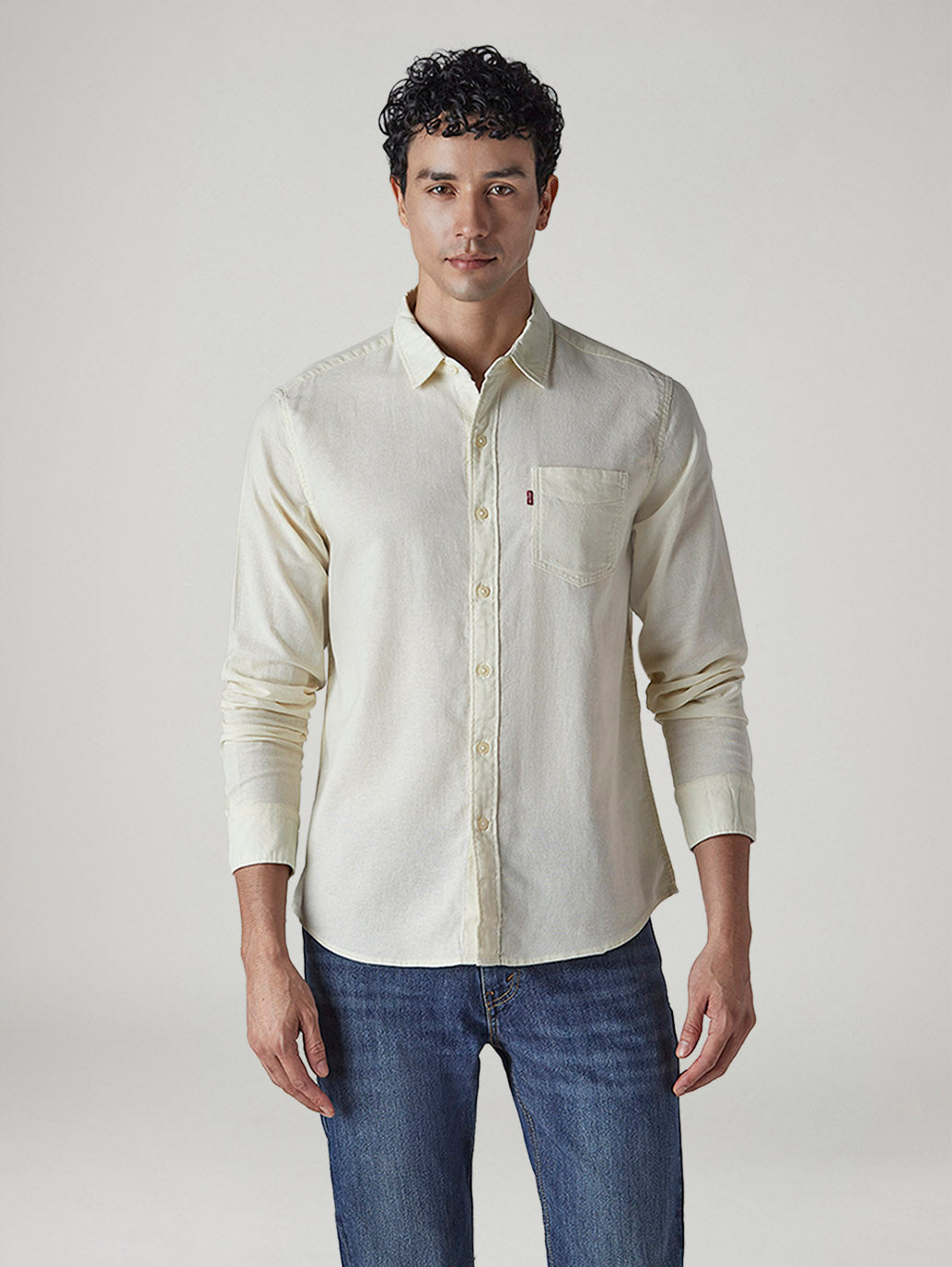 Men's Solid Slim Fit Oxford Shirt - Front View