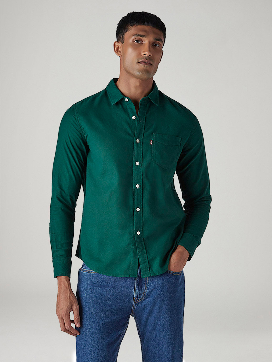 Men's Solid Slim Fit Oxford Shirt - Front View