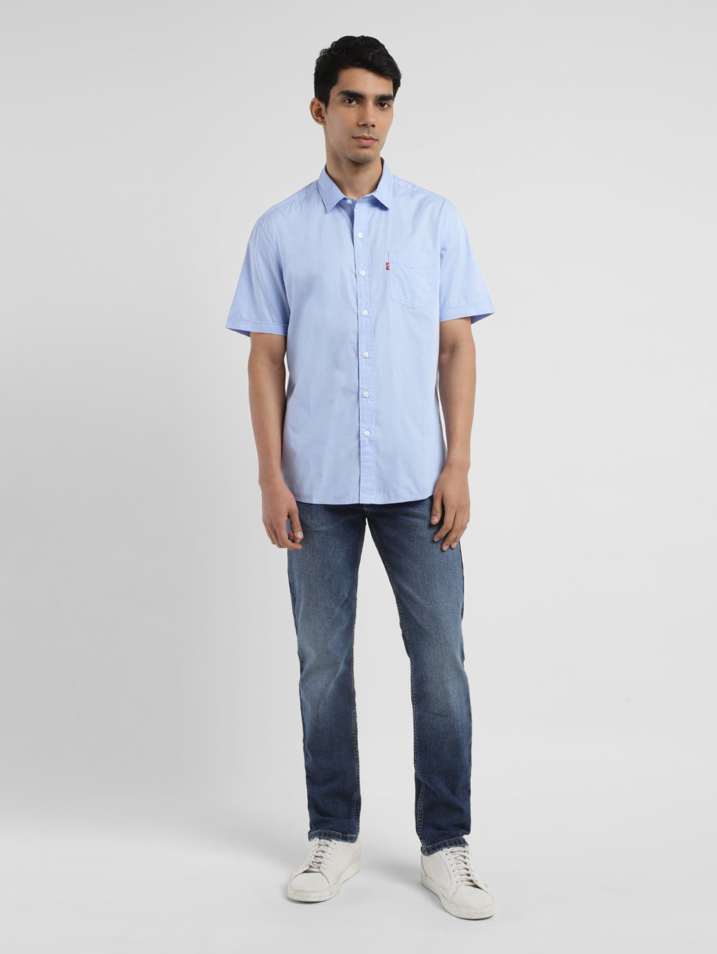 Men's Solid Slim Fit Shirt - 4a5b2b64-82c9-4d40-a4d8-49d7850fb603 View