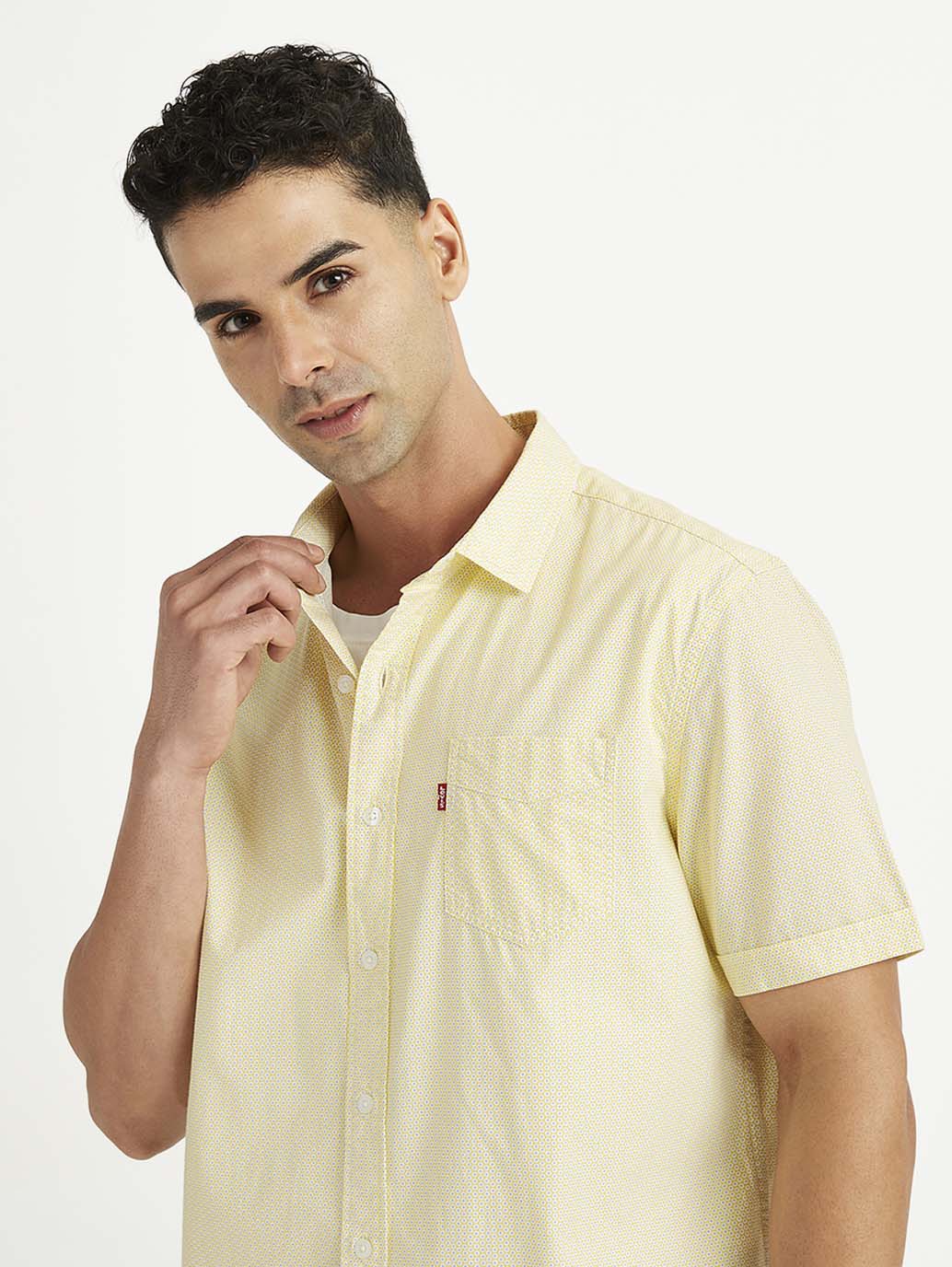 Men's Solid Regular Fit Shirt - f7e1bf13-d6d9-4295-8192-1e1ebb130ab9 View
