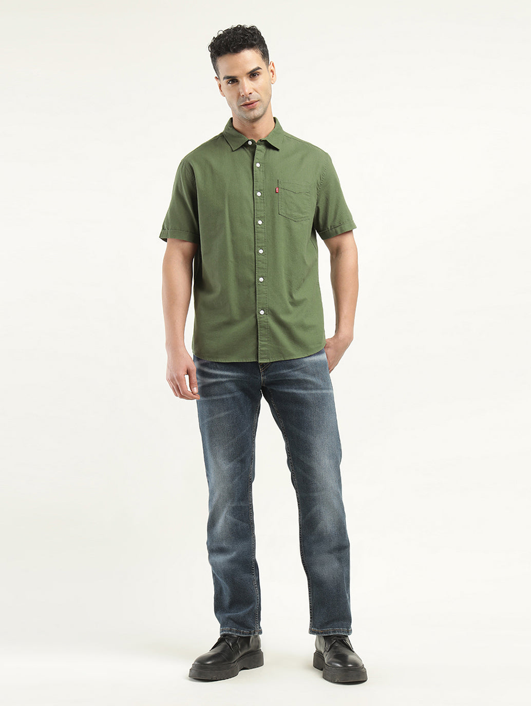 Men's Solid Slim Fit Shirt - ModelFront View
