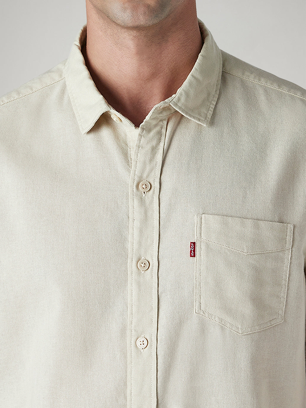 Men's Solid Slim Fit Oxford Shirt - Detail View