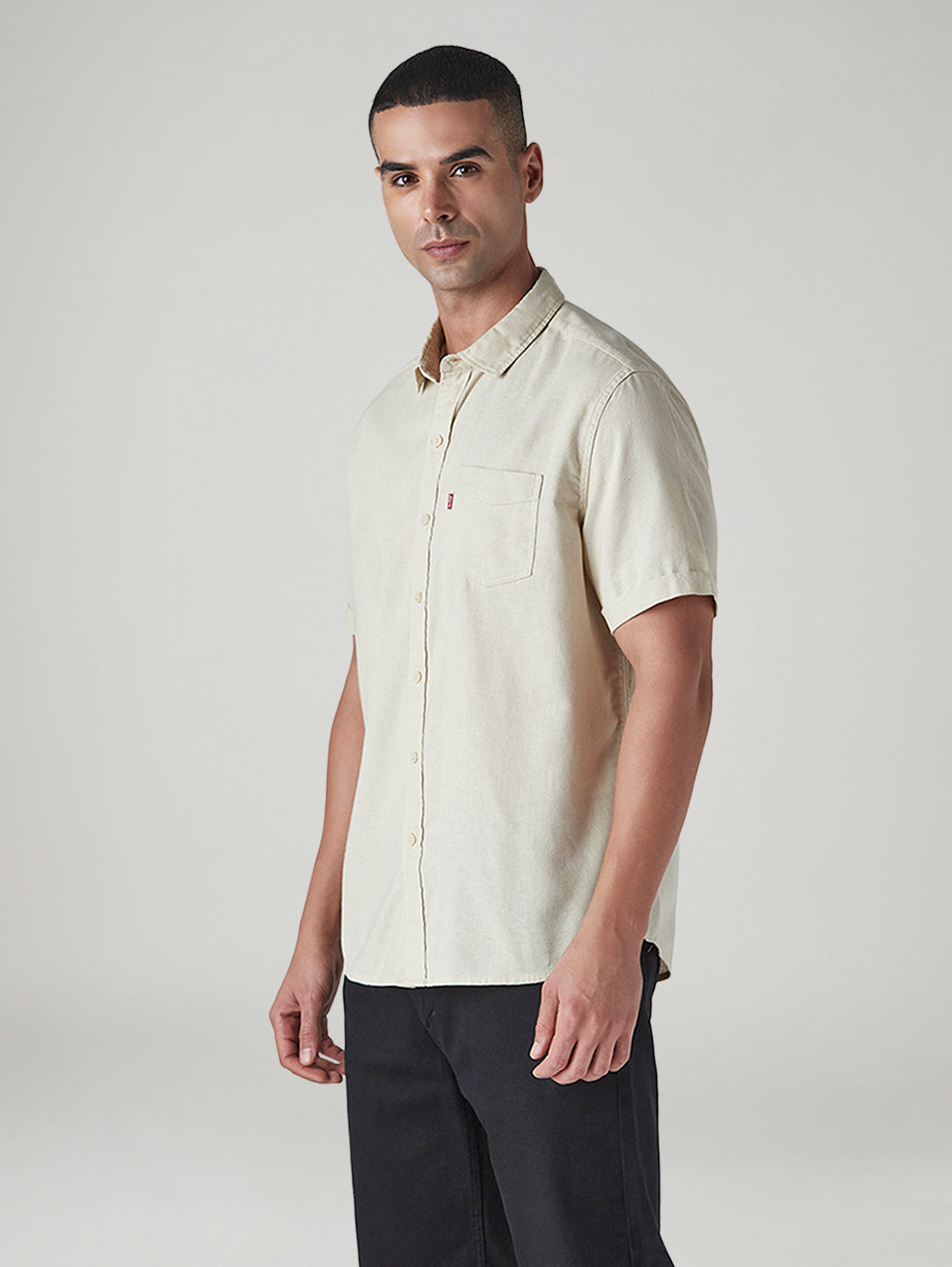 Men's Solid Slim Fit Oxford Shirt - Side View