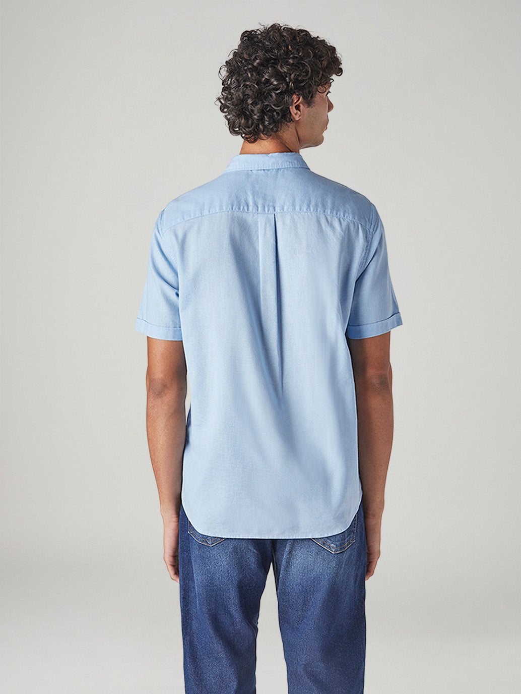 Men's Solid Slim Fit Oxford Shirt - Back View