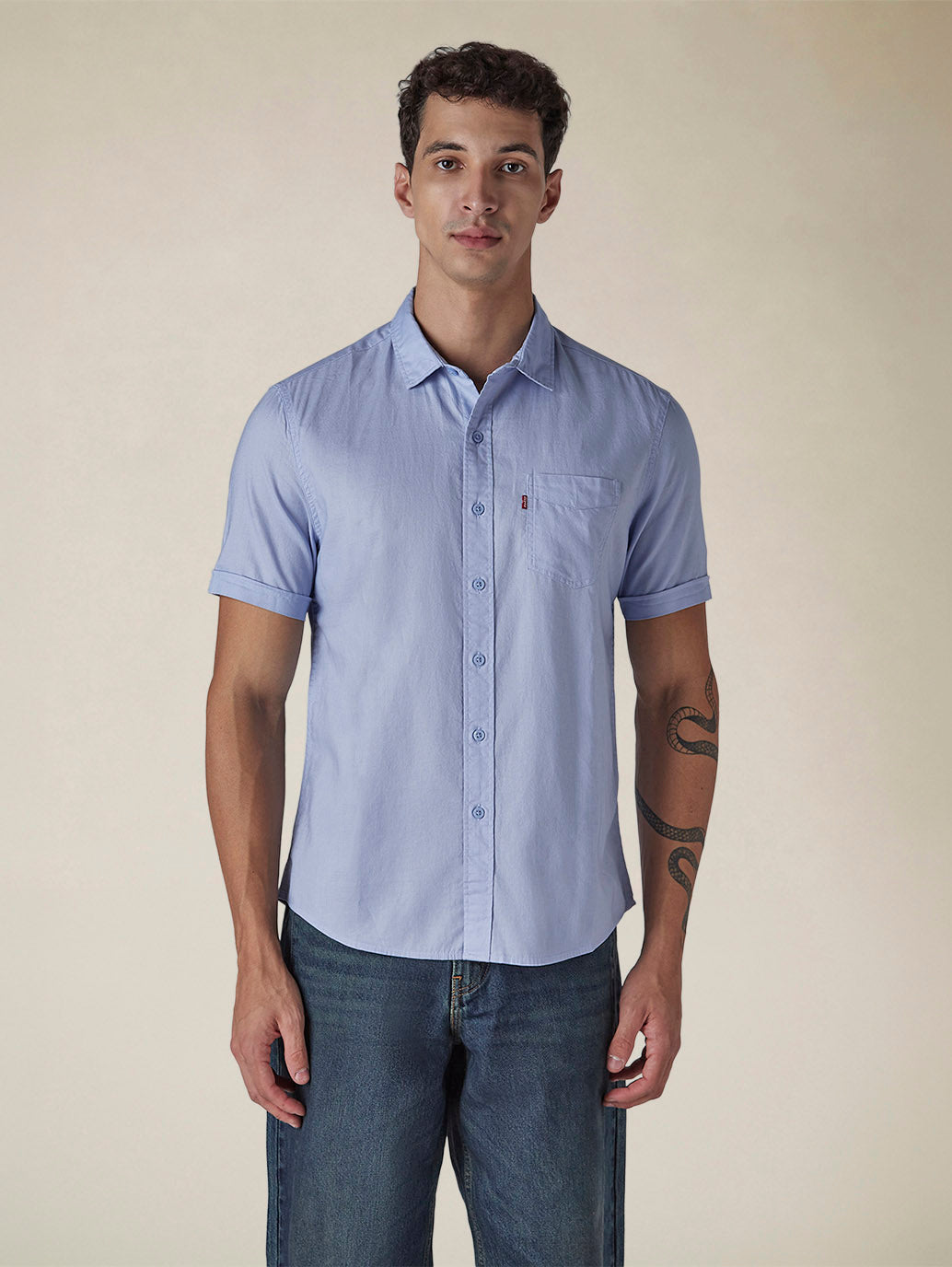 Men's Solid Button Down Collar Slim Fit Oxford Shirt - Front View