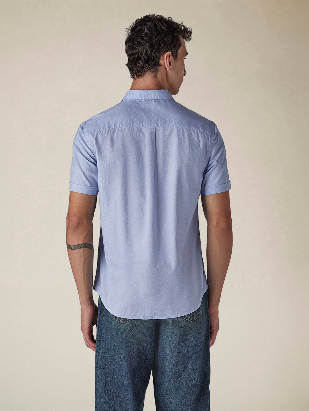 Men's Solid Button Down Collar Slim Fit Oxford Shirt - Back View