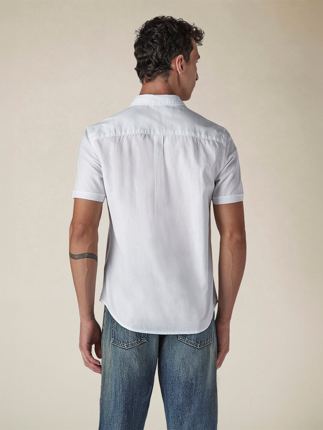 Men's Solid Button Down Collar Slim Fit Oxford Shirt - Back View