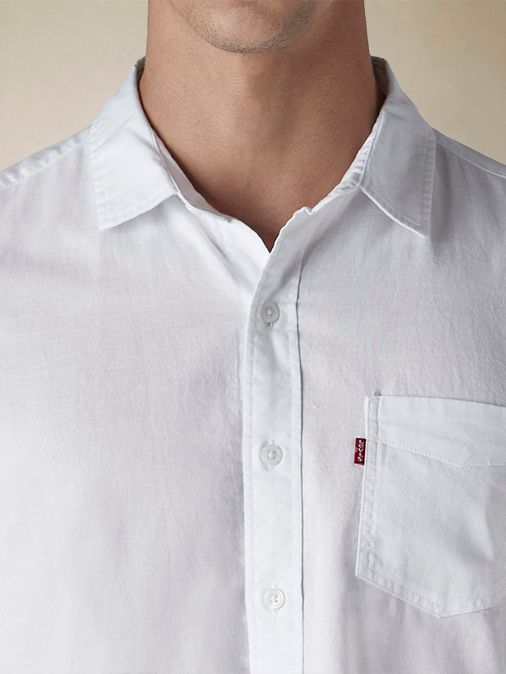 Men's Solid Button Down Collar Slim Fit Oxford Shirt - Detail View