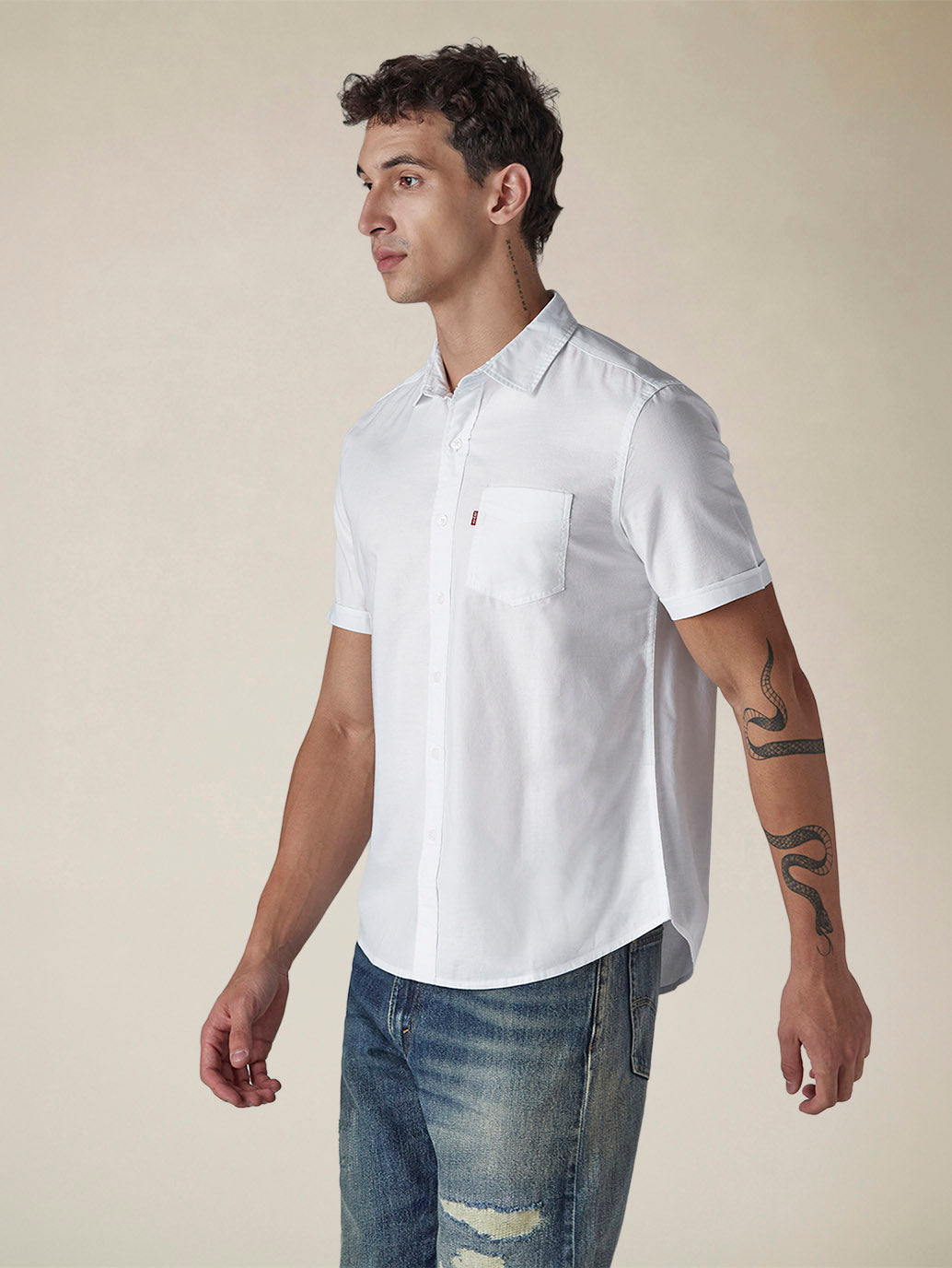 Men's Solid Button Down Collar Slim Fit Oxford Shirt - Side View