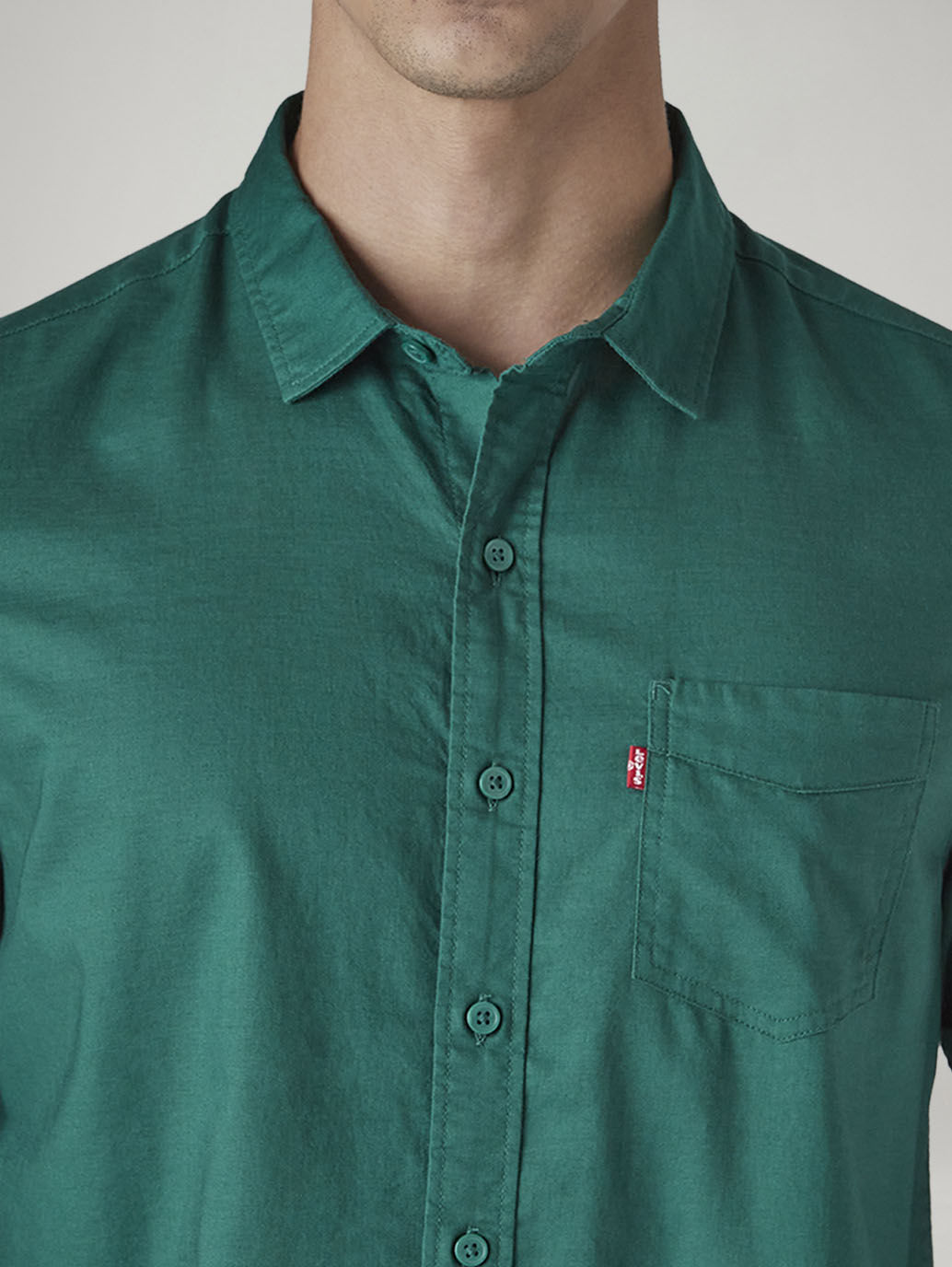 Men's Solid Button Down Collar Slim Fit Oxford Shirt - Detail View