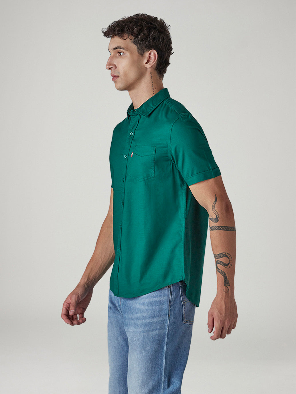 Men's Solid Button Down Collar Slim Fit Oxford Shirt - Side View