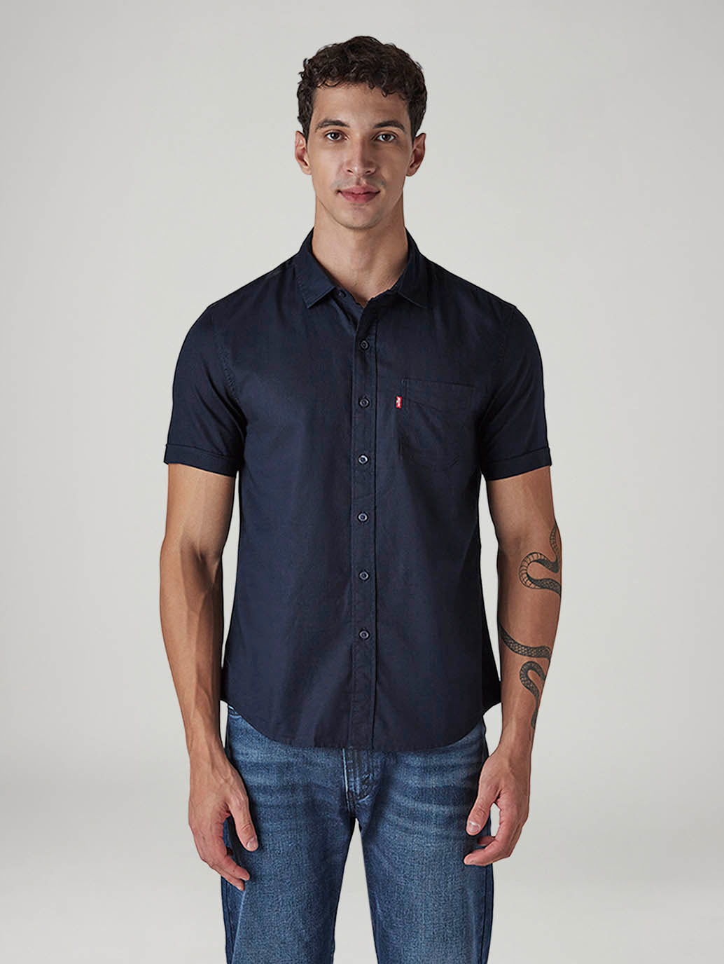 Men's Solid Button Down Collar Slim Fit Oxford Shirt - 20 View