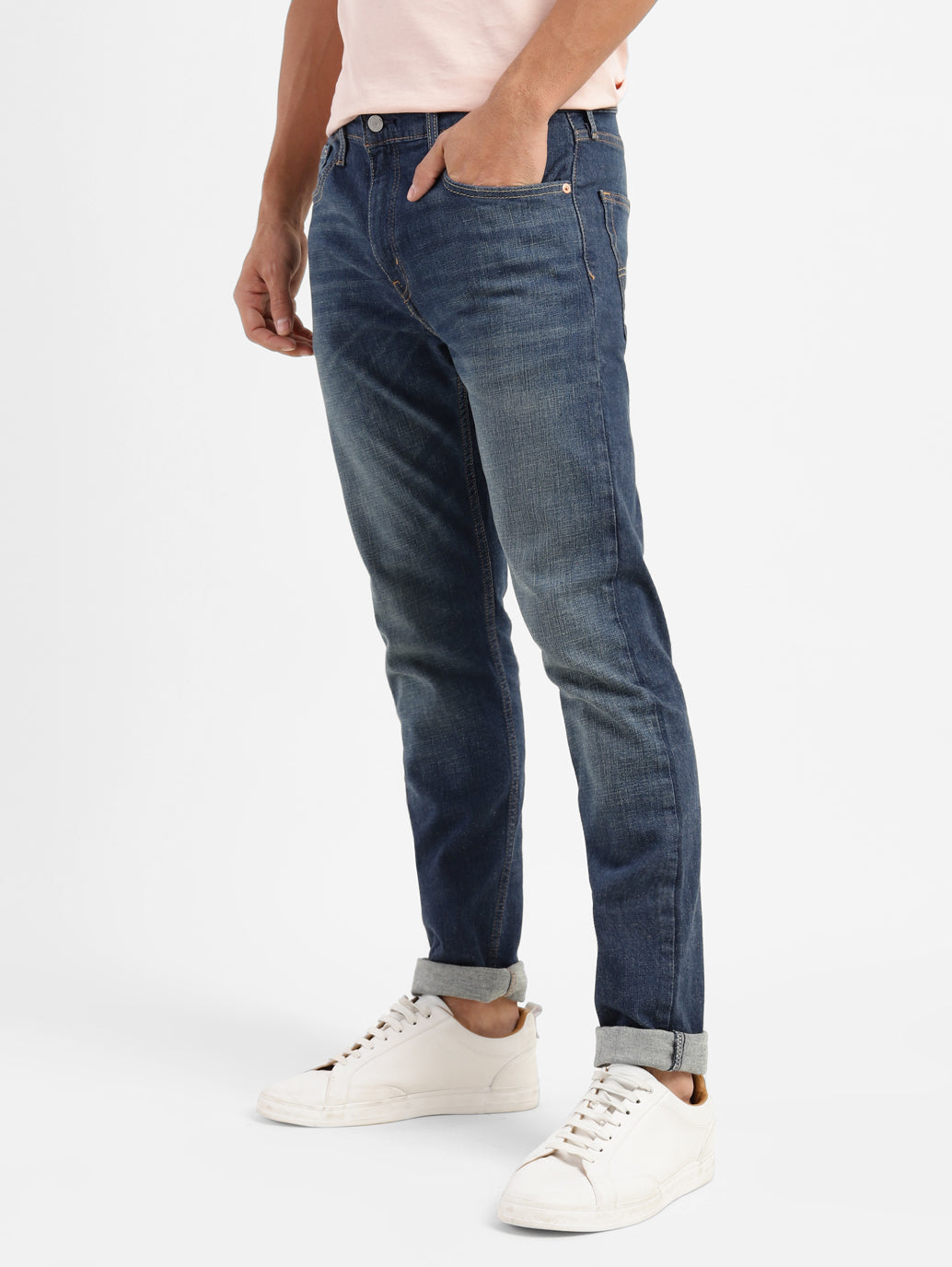 Men's 512 Blue Slim Tapered Fit Mid Rise Jeans - a8fb06ca-e089-4214-b9f9-cd2b85a45366 View