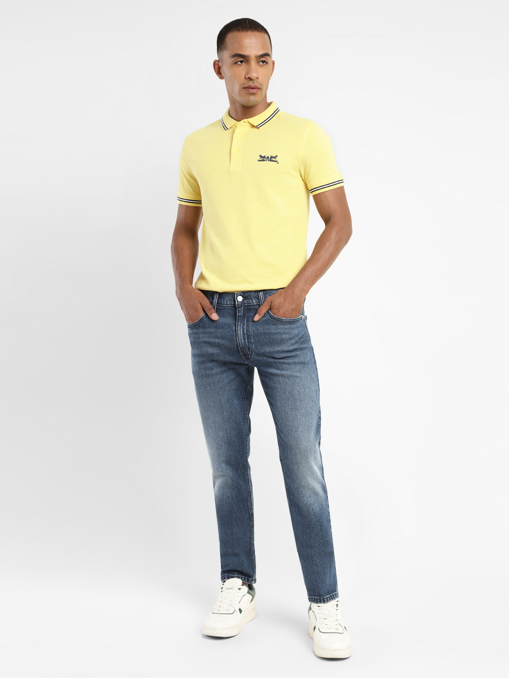 Men's 512 Blue Slim Tapered Fit Mid Rise Jeans - 53d7e1df-9d4b-40ba-9ddb-857ed24a71b6 View