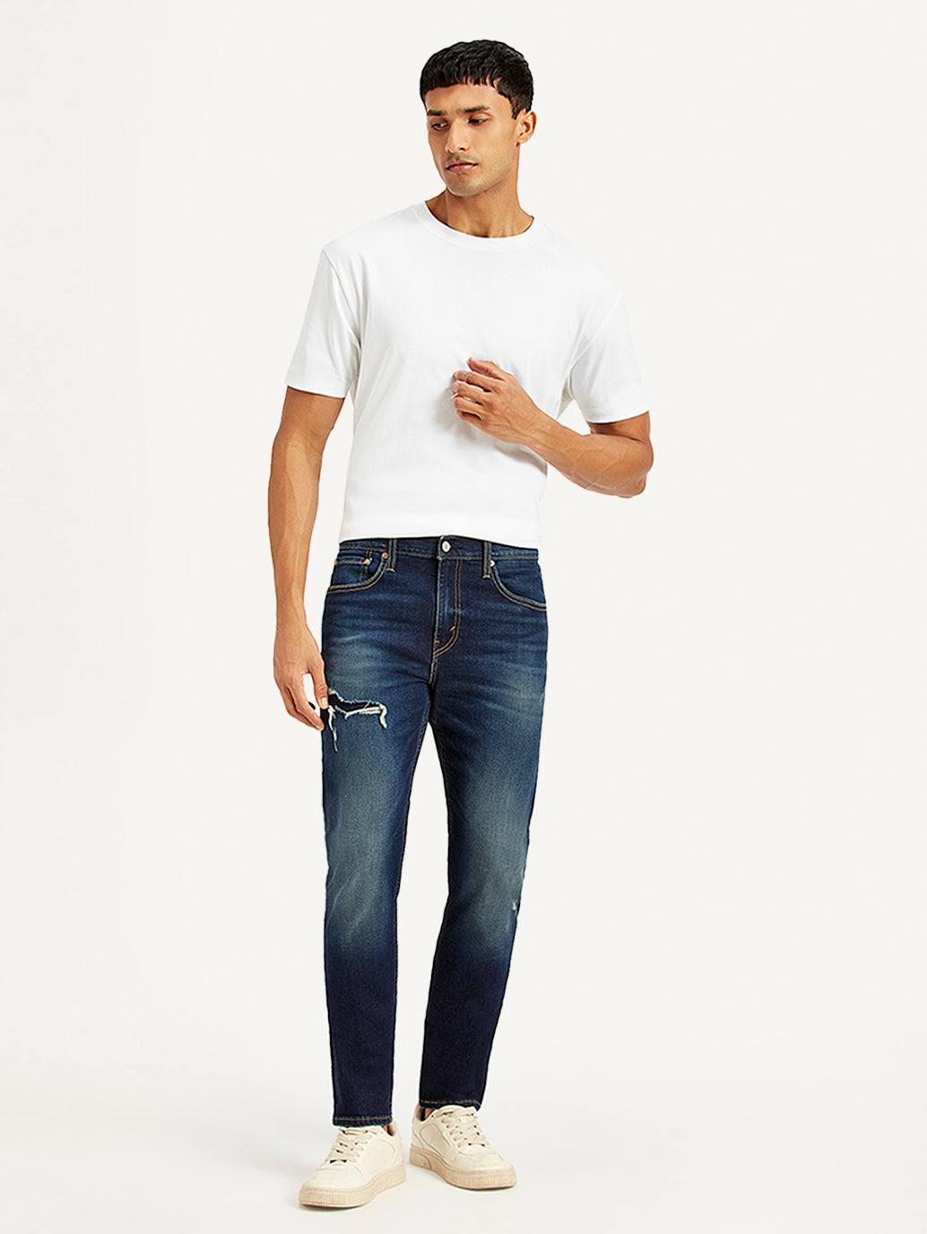 Men's 512 Navy Blue Slim Tapered Fit Mid Rise Jeans - Front View
