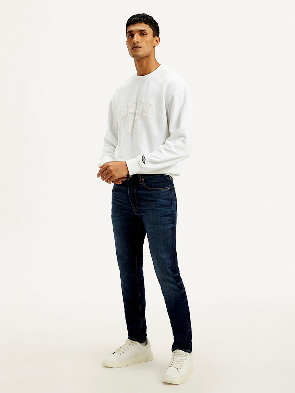 Men's 512 Blue Slim Tapered Fit Mid Rise Jeans - Styleshot View
