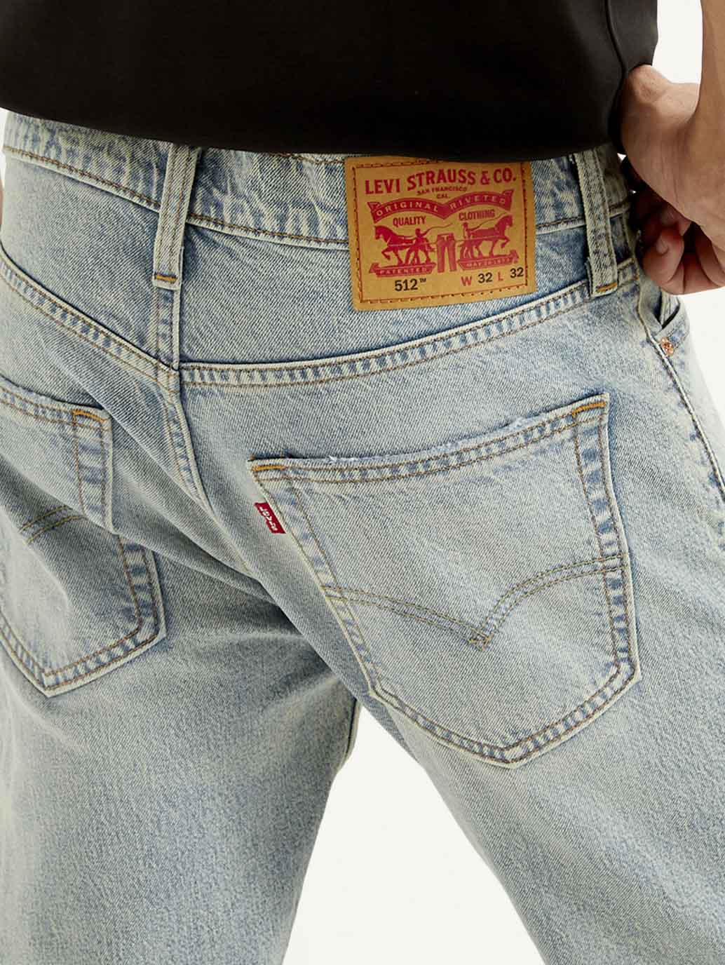 Men's 512 Light Blue Slim Tapered Fit Mid Rise Jeans - Detail View