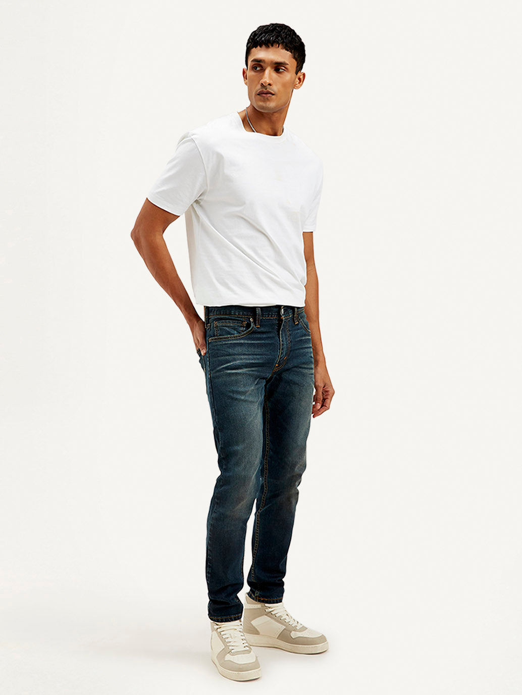 Men's 512 Navy Blue Slim Tapered Fit Mid Rise Jeans - Side View