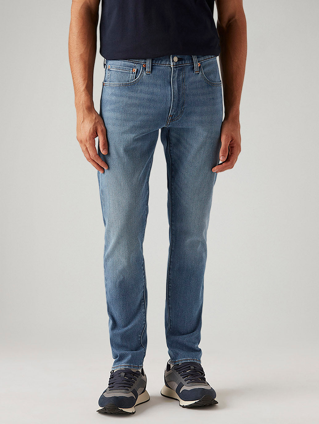 Men's 512 Light Blue Slim Tapered Fit Hyper Stretch Jeans - Front View