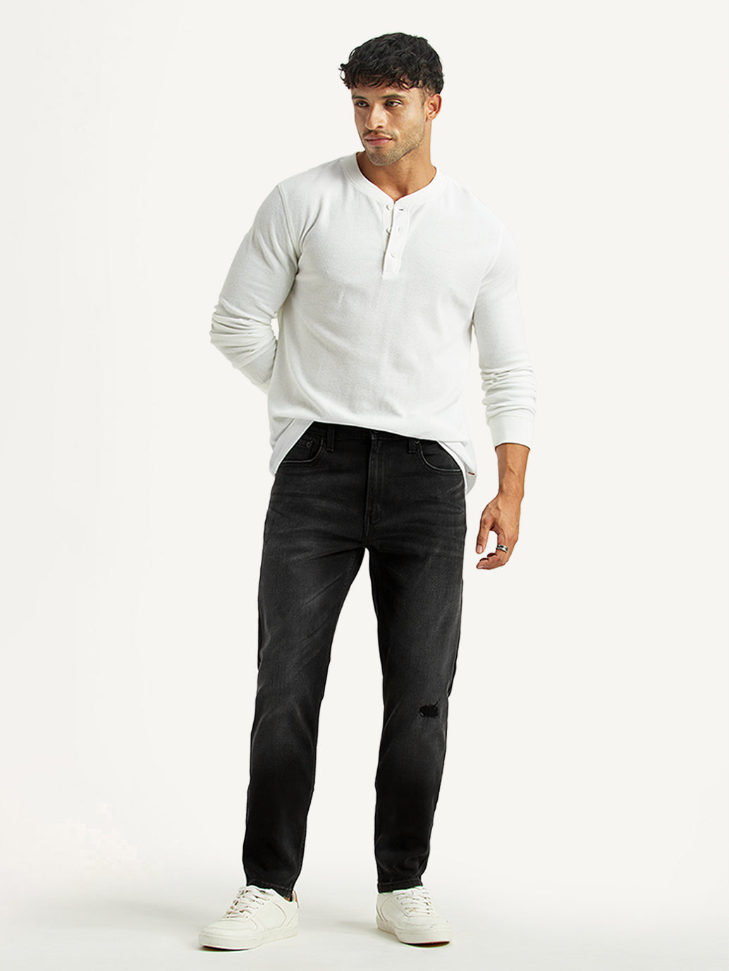 Men's 512 Black Slim Tapered Fit Hyper Stretch Jeans - Styleshot View