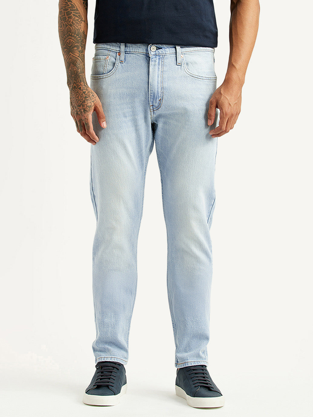 Men's 512 Light Blue Slim Tapered Fit Mid Rise Jeans - Front View