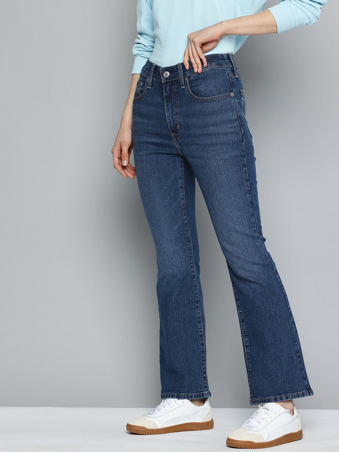 Women's 725 Blue Flared Fit High Rise Jeans - 37875cd4-197c-4f09-9cf9-dee2e17884d51737538493947-Womens-High-Rise-725-Slim-Bootcut-Fit-Blue-Jeans-15817375384-2 View