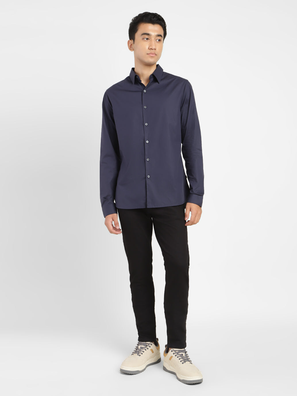 Men's Solid Regular Fit Shirt - b0ac2811-c8f5-4524-9b20-ae9192ea86df View
