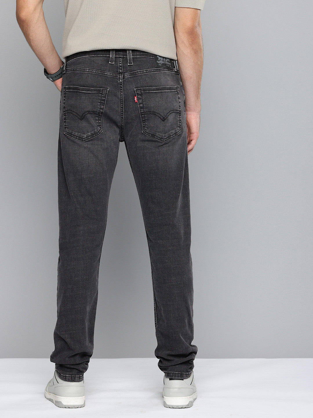 Men's 512 Black Slim Tapered Fit Mid Rise Jeans - 45efa699-d037-4fcf-89fe-57ad4be30ece1747302446193-Mens-512-Slim-Tapered-Fit-Black-Jeans-421747302445722-3 View