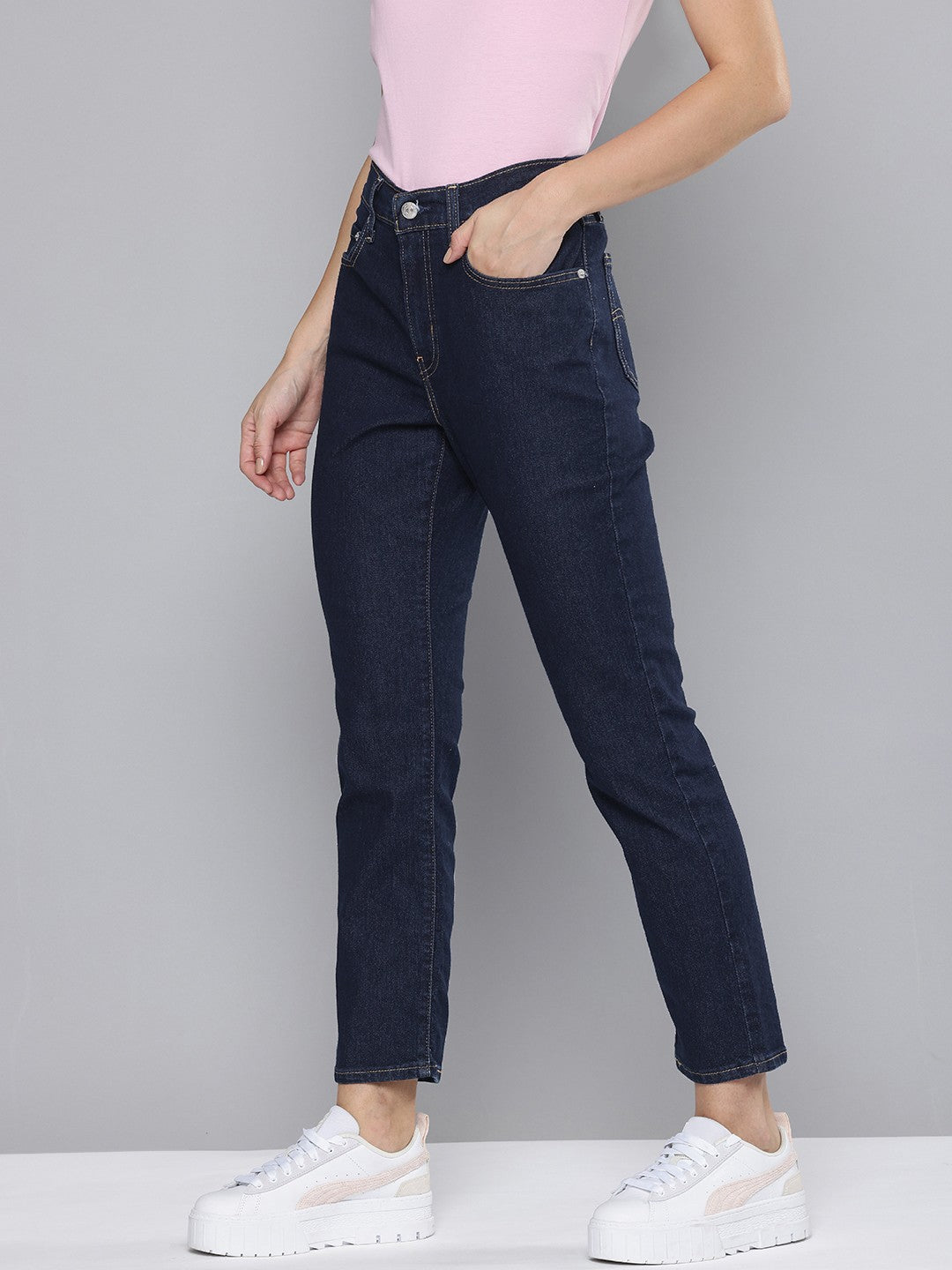 Women's 724 Blue Straight Fit High Rise Jeans - 4bfa40ab-99f1-4ffc-9195-70c8e46c90961715929764039-Levis-Women-Jeans-4671715929763545-2 View