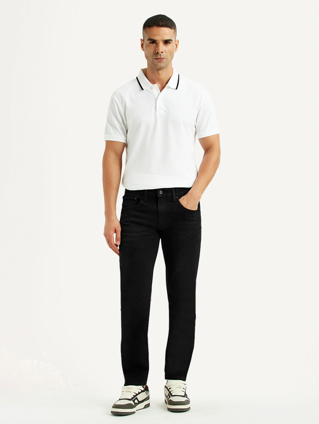 Men's 65504 Black Skinny Fit Mid Rise Jeans - Front View