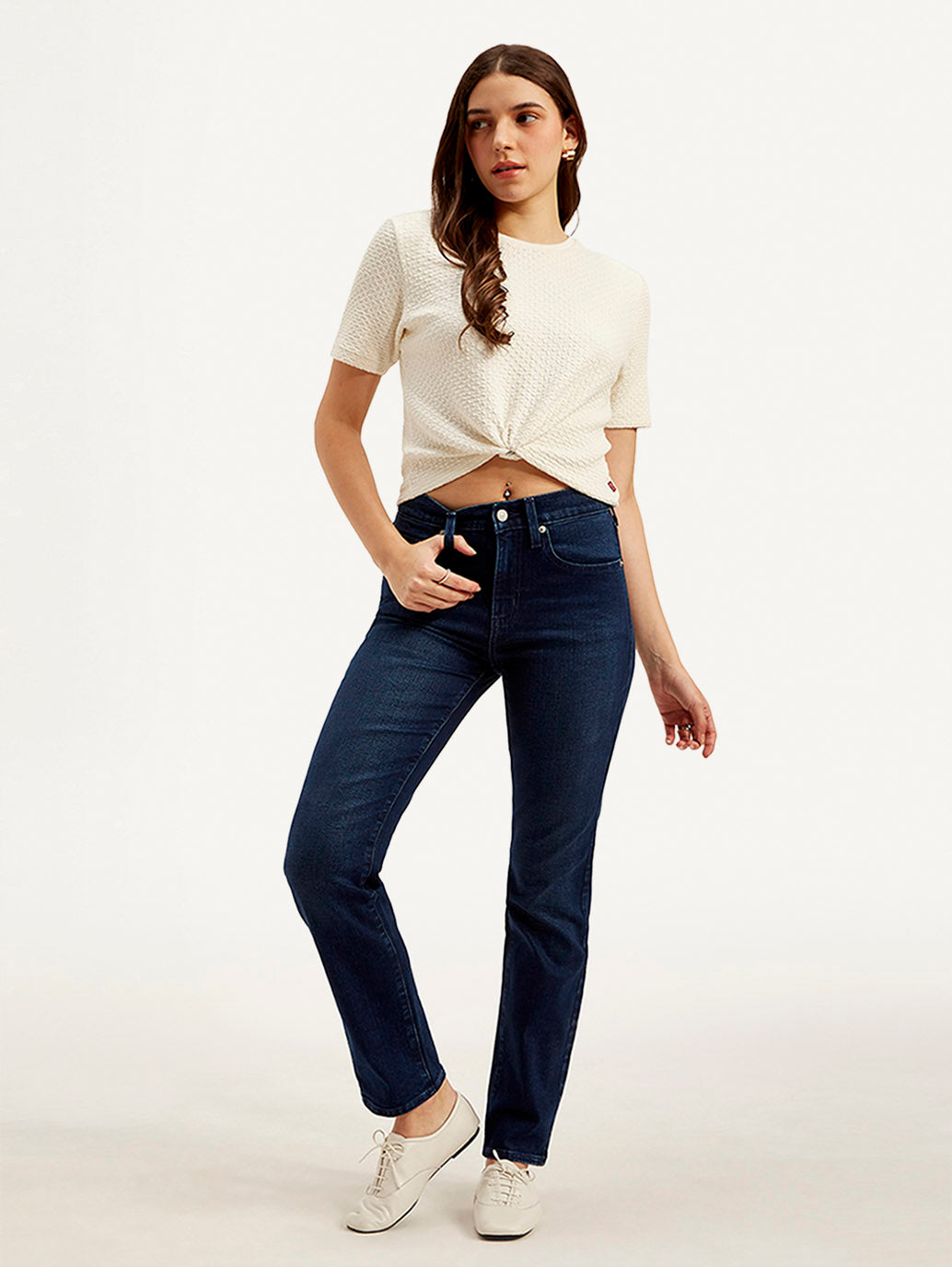 Women's 724 Dark Blue Straight Fit High Rise Jeans - Styleshot View