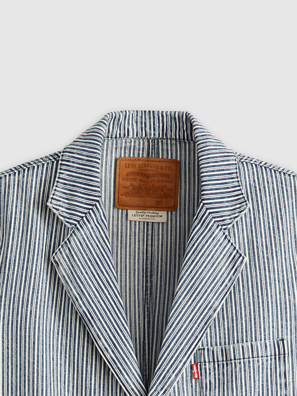 Men's Blue Striped Blazer - 7bb5d2192739e53750607ef6d38b8346 View