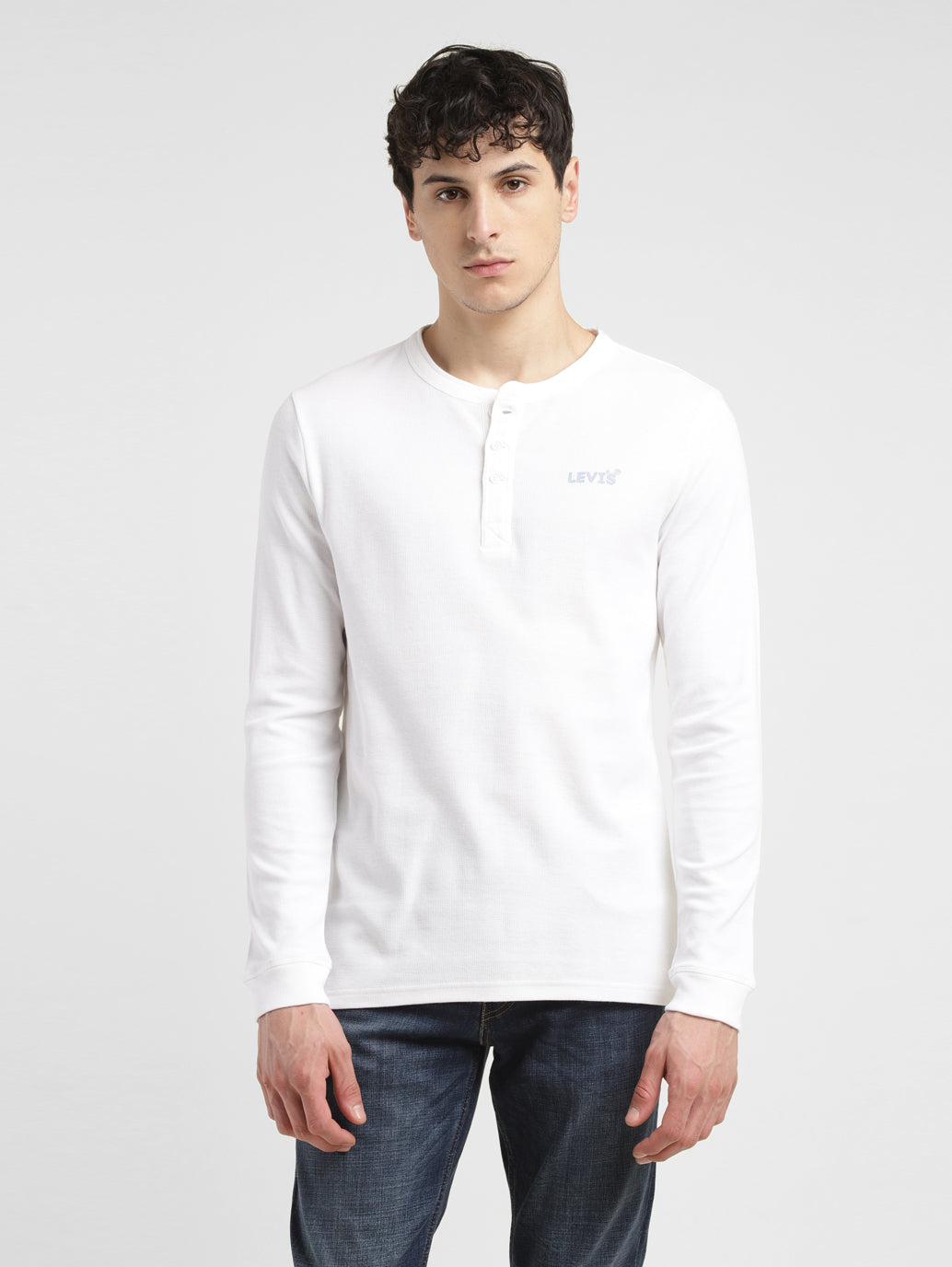 Men's Solid Slim Fit T-shirt - b09cef46-b06a-4f19-b4e8-d21af4f39960 View