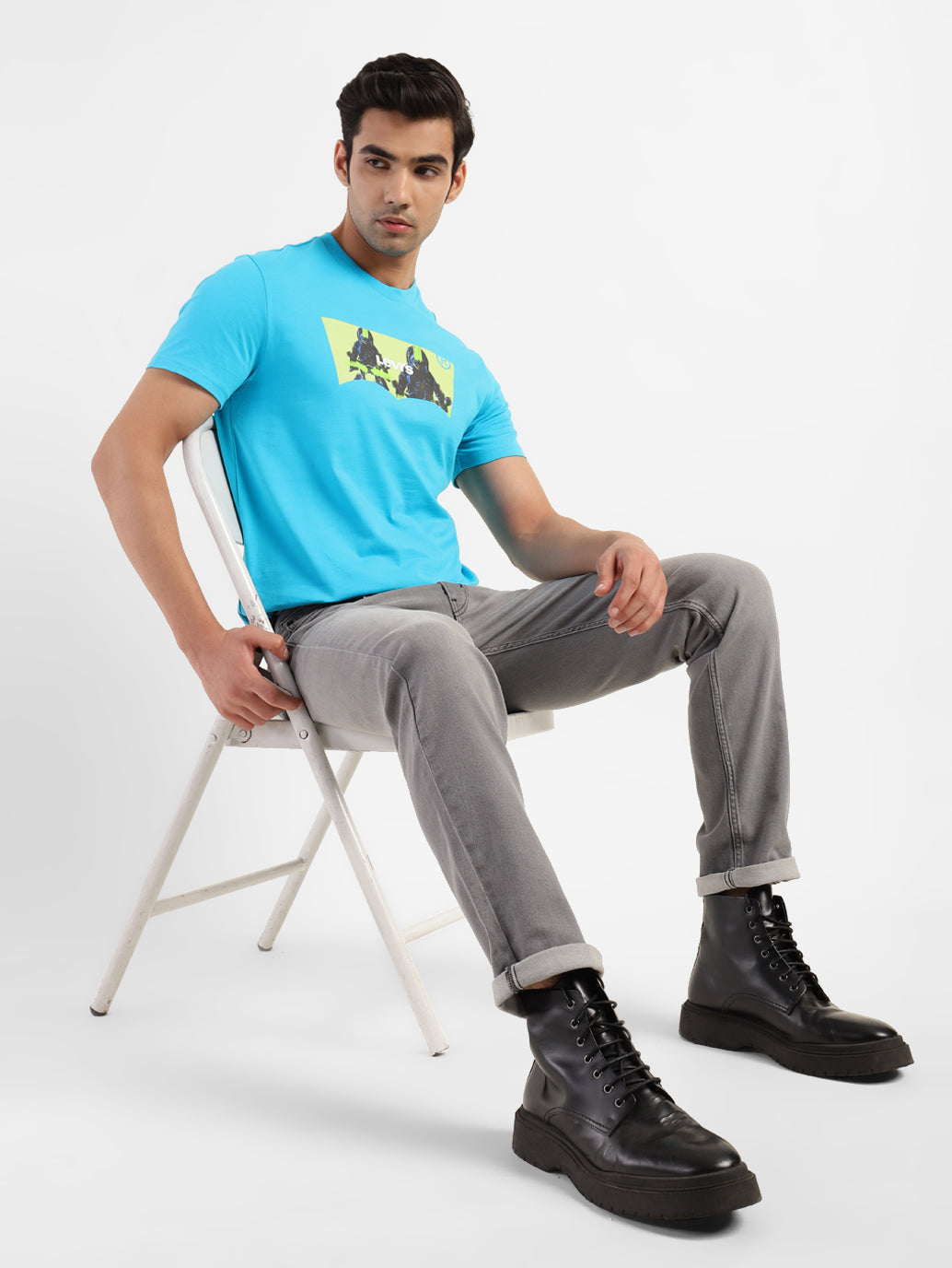 Men's Graphic Print Regular Fit T-shirt - 97daaa43-a9d8-4e5e-ac28-e6801095b627 View
