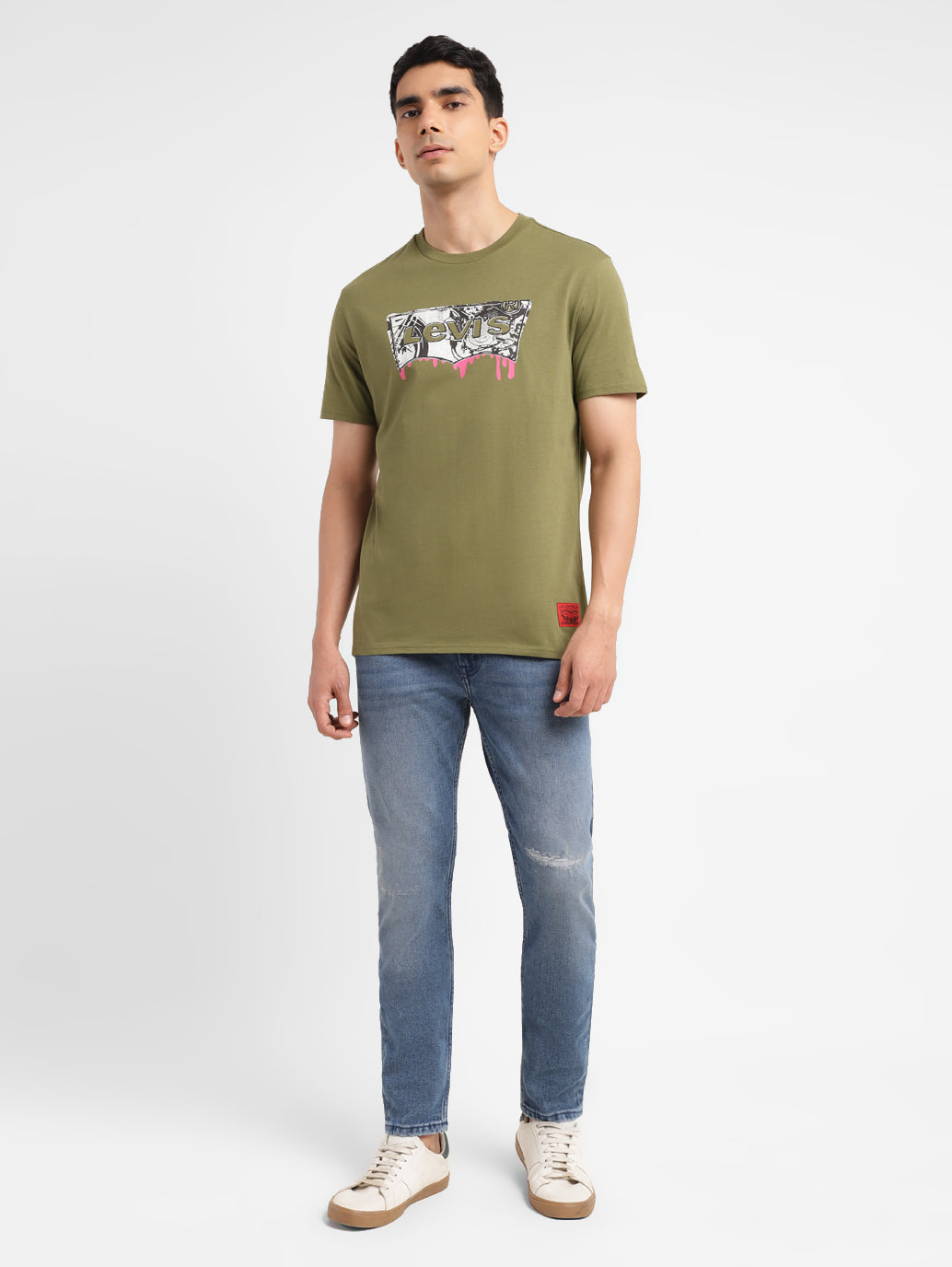 Men's Brand Logo Slim Fit T-shirt - b95db80c-f2c8-4179-a2ae-9d4b7e6c6e63 View