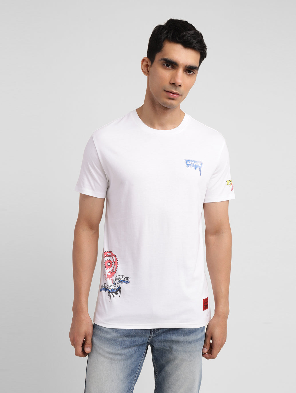 Men's Graphic Slim Fit T-shirt - a4f142b6-ab73-45e8-b8de-b69e6764805f View