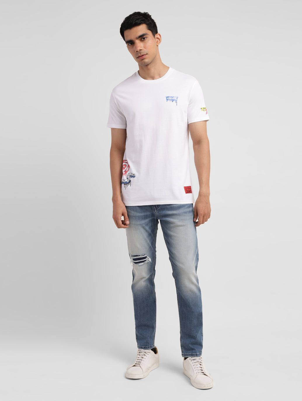 Men's Graphic Slim Fit T-shirt - 872a2fb7-66f2-4060-9f38-7e26b3be49c7 View