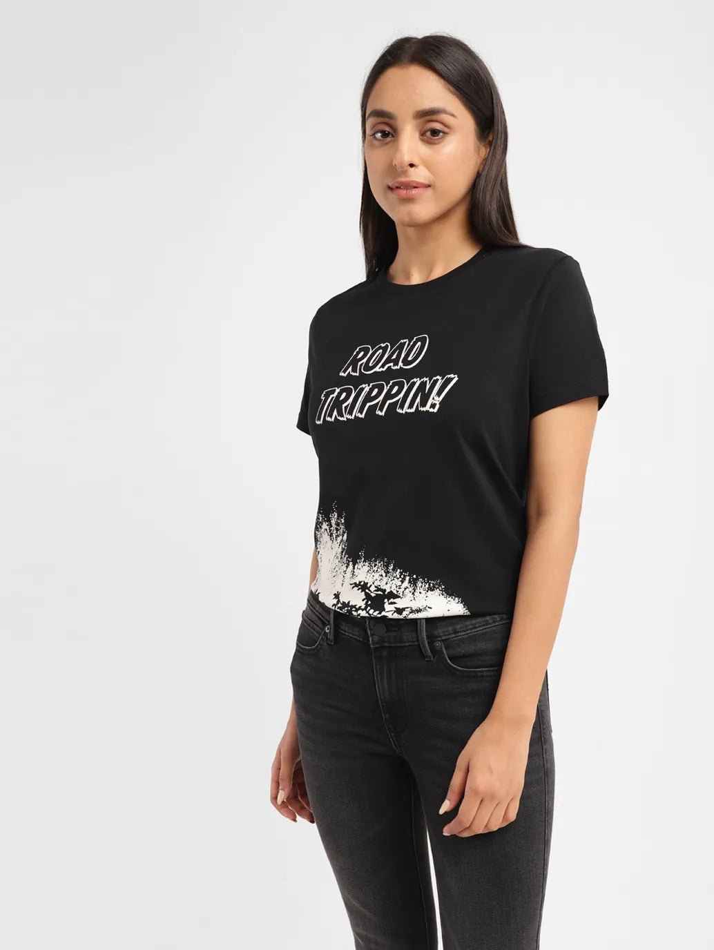 Women's Graphic Crew Neck T-shirt - 0411d93d-7952-4c5c-8e3a-830714ef58e3 View
