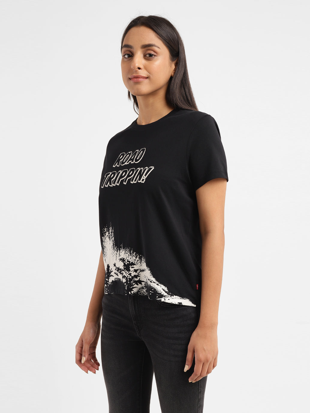 Women's Graphic Crew Neck T-shirt - 3fefb35d-eeb9-4ade-8501-df766379e914 View