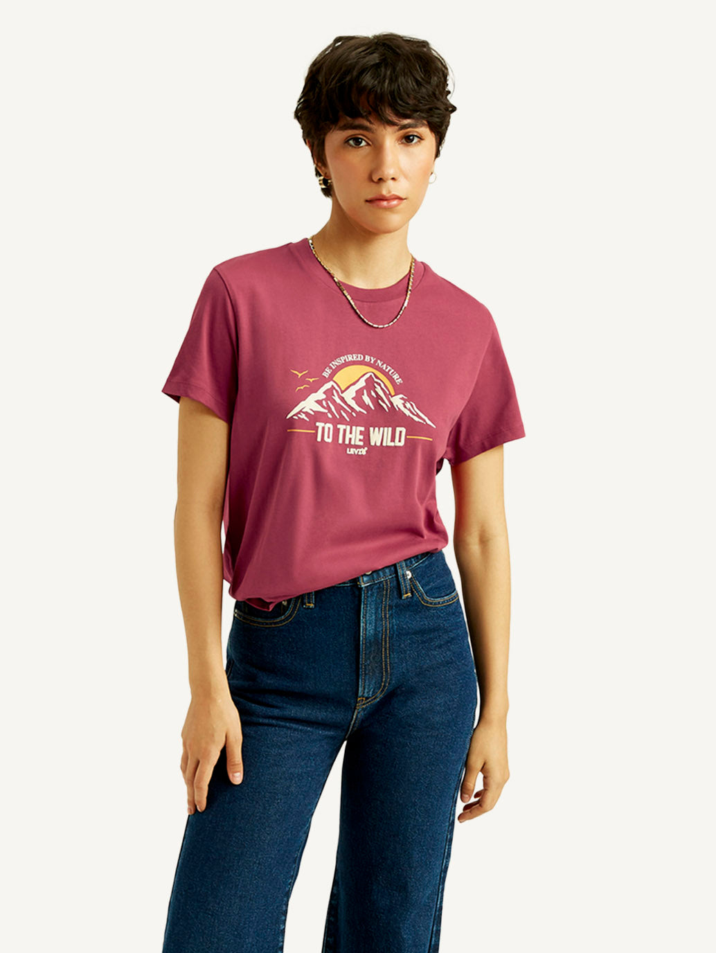 Women's Graphic Print Relaxed Fit T-shirt - Styleshot View