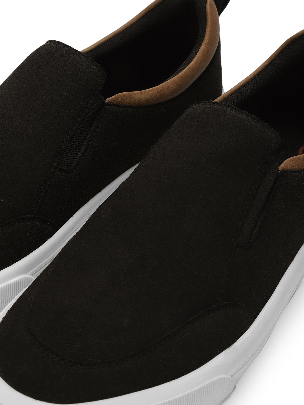 Men's Alps Black Casual Slip On - Detail View