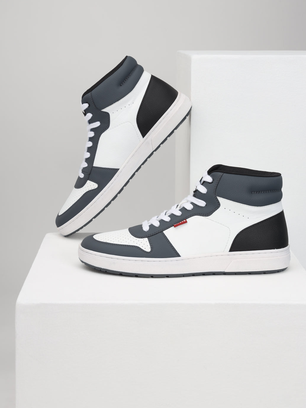 Men's Grey Colorblock Sneakers - Style View